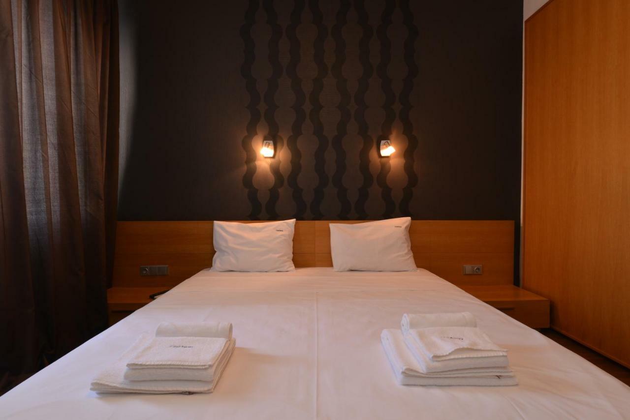 Super Premium Two Bedroom On Vitosha Boulevard Apartemen Sofia